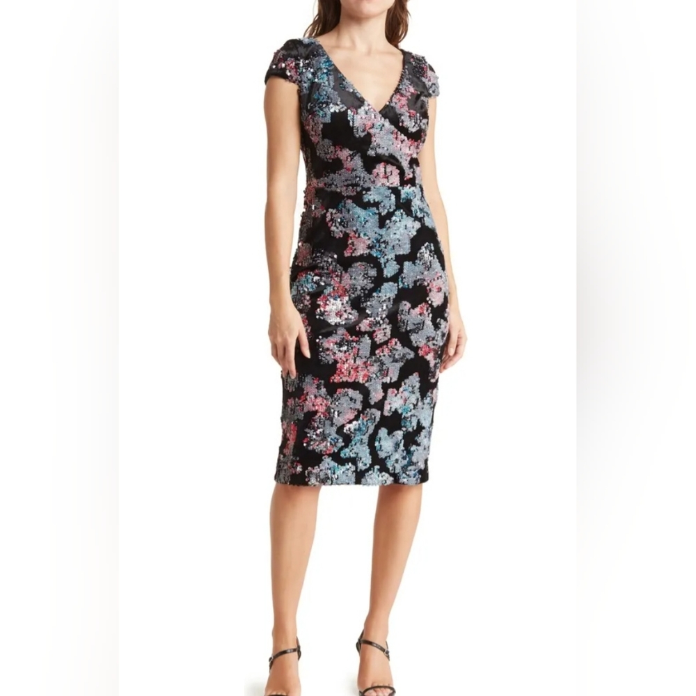DRESS THE POPULATION- Sequin Velvet Sheath Dress